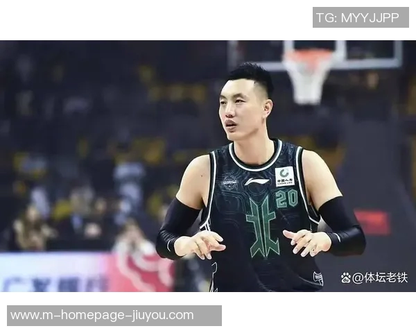 翟晓川：从篮球场上的拼搏者到生活中的多面手，探寻他的成长与蜕变之路